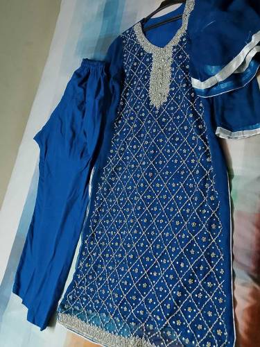 fancy beautiful dress in zink clour 