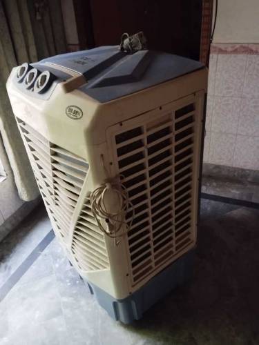 Air Cooler with Ice boxes Plastic Model Pak Asia 2021 