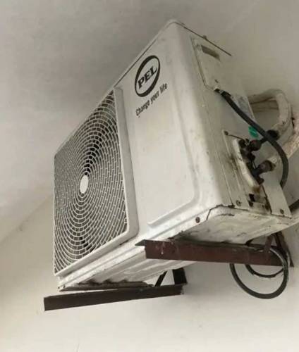 fridge and ac