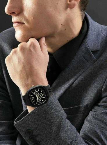 Analogue fashionable watch ⌚ for men 