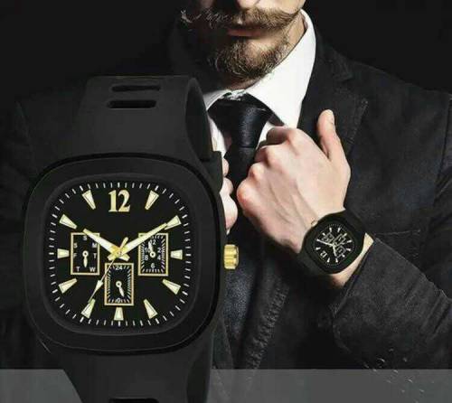 Analogue fashionable watch ⌚ for men 