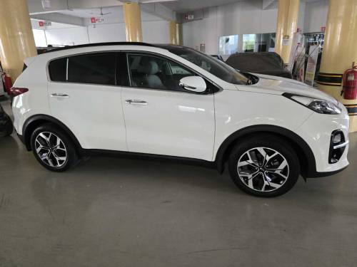 KIA SPORTAGE FWD 2021