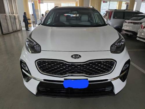 KIA SPORTAGE FWD 2021