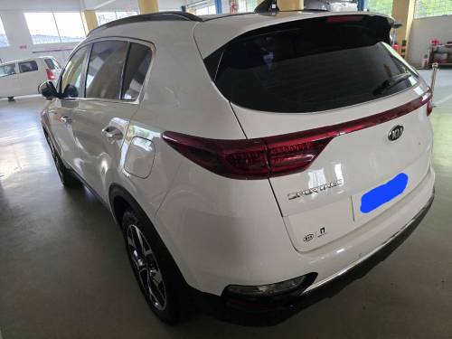 KIA SPORTAGE FWD 2021