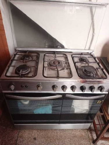 Stove oven / Cooking Range 