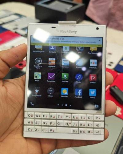 Blackberry passport 