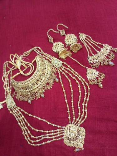 bridal set golden 