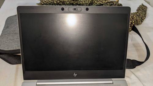 HP ELITEBOOK 830 G5 . 16GB RAM . 256 GB SSD. 
