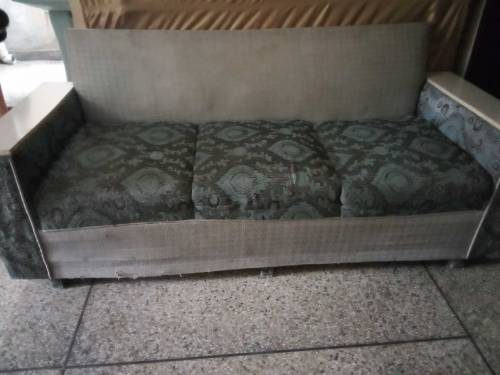 sofa for sale 