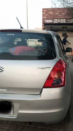 Suzuki swift dlx 1.3 Automatic Dec 2014 Model & Jan 2015 Registered 