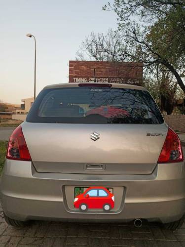 Suzuki swift dlx 1.3 Automatic Dec 2014 Model & Jan 2015 Registered 
