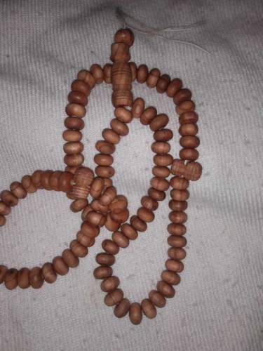 Olive wood rosaryزیتون کی لکڑی کی تسبح 