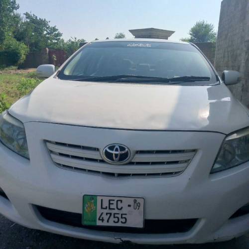 car for sale Toyota Corolla 2009 model white colour