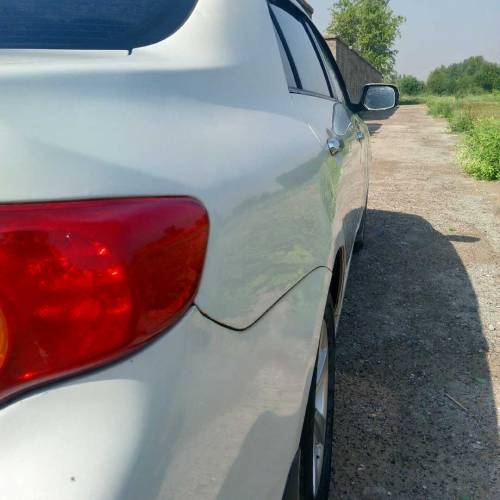 car for sale Toyota Corolla 2009 model white colour