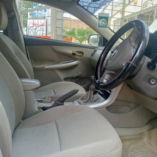 car for sale Toyota Corolla 2009 model white colour
