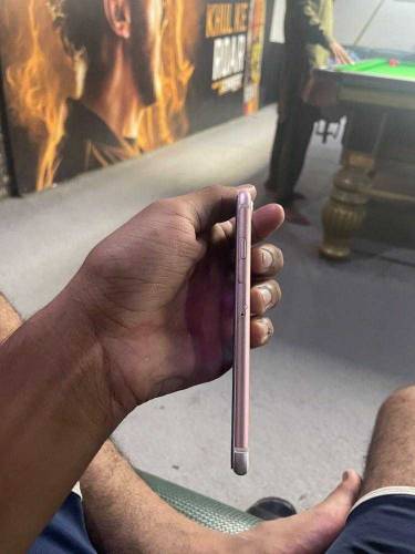 iphone7 urgent sale 