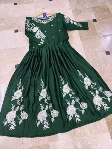 independence day shamos silk maxi 