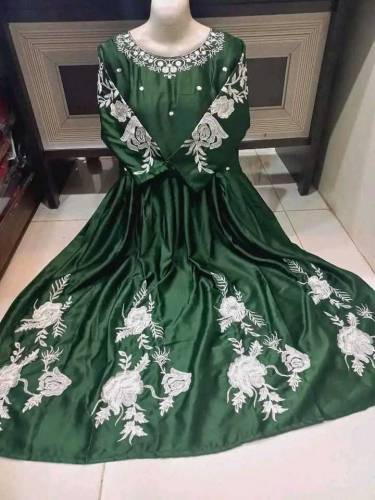 independence day shamos silk maxi 