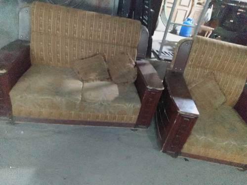 Sofa set in great condition so beautiful so good and so great sofa se