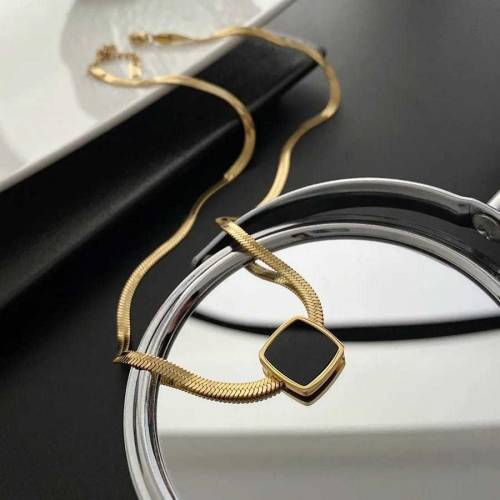 Golden colar chain Regular use for women 