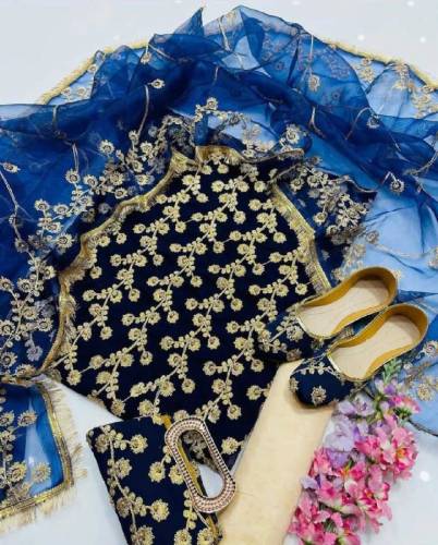﷽*🆕 05 piece Collection⁴**New Heavy Embroidery Nag Jaal Chiffon