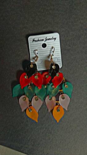 Ear rings 