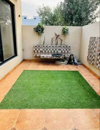 Artificial Grass Carpet/AstroTurf.