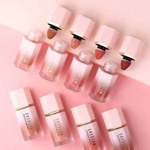 High pigmented liquid blush. 