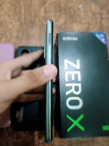 Infinix zero x neo 8 128 10/10 condition