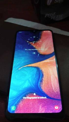 Samsung Galaxy A20