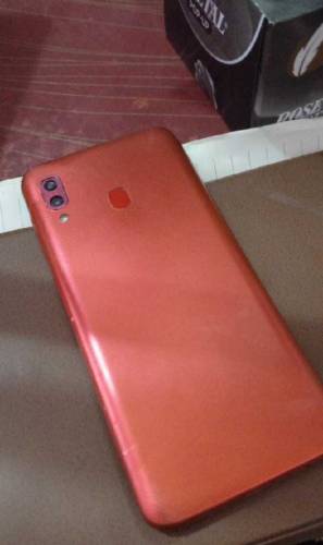 Samsung Galaxy A20