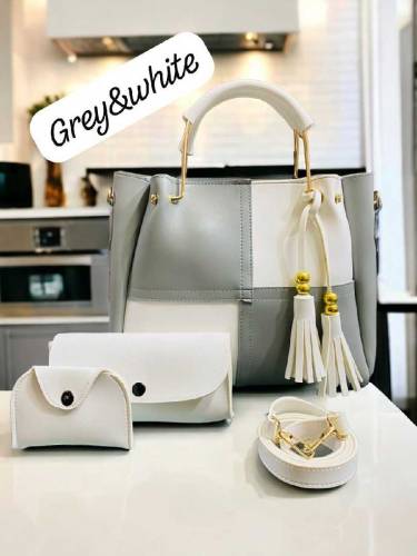 60% off / 🎀 High Quality 3 Pcs Shoulder Bag Set for Girls 🎀