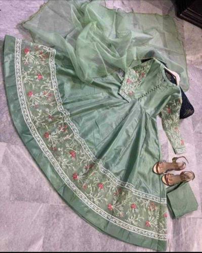 *Product Name*: 3 Pcs Women's Stitched Katan Silk Embroidered Maxi*Pro