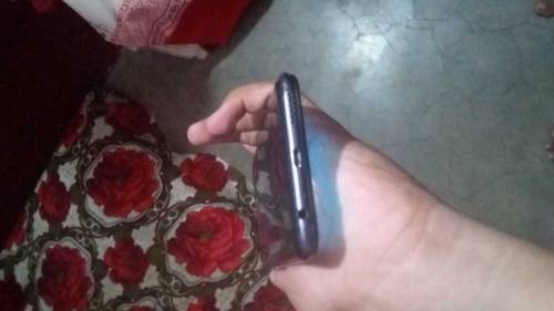 infinix hot 8 4/64.