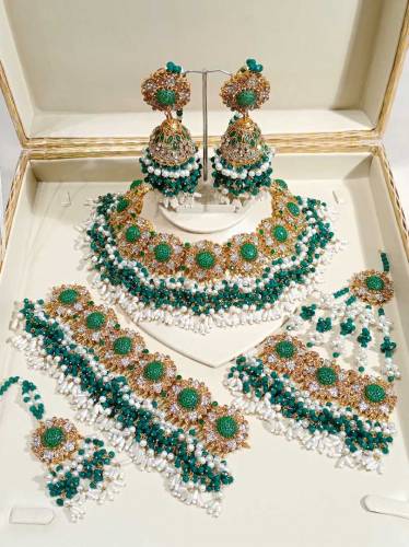 bridal jewelry 