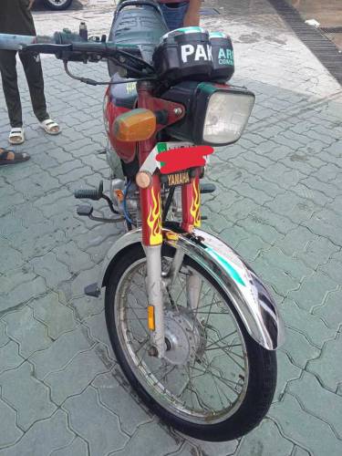 Yamaha junoon 4 Stoke 100cc bike for sell