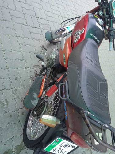 Yamaha junoon 4 Stoke 100cc bike for sell
