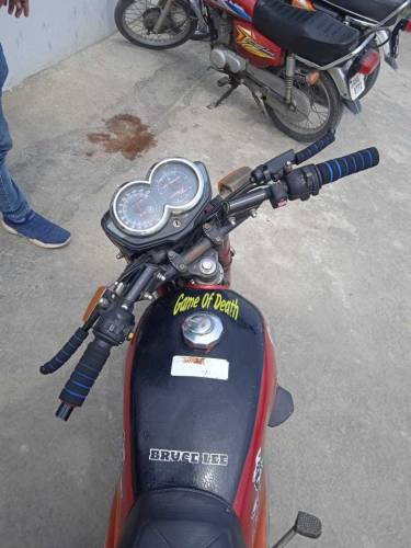 Yamaha junoon 4 Stoke 100cc bike for sell