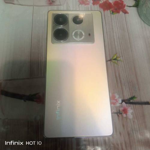 Infinix Note 40