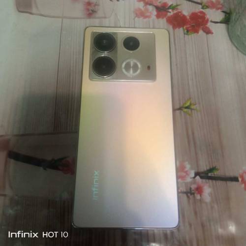 Infinix Note 40