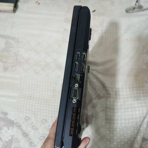 lenovo thinkpad T410 core i5 2nd gen