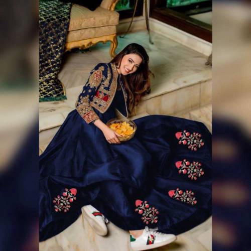 beautiful shamos silk maxi with embroidered koti 