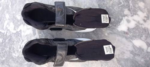 Football Studs shoes / Soccer shoes