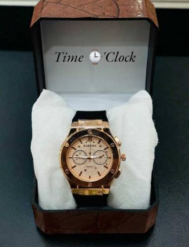 Analogue watch for men 