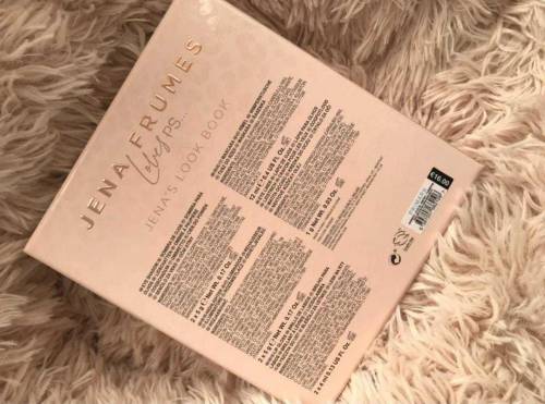 JENA FRUMES UK PRIMARK PS.. GIFT BOX.