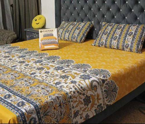 3 pcs king-size printed cotton double bedsheets 