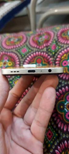 OPPO f21 pro 4g