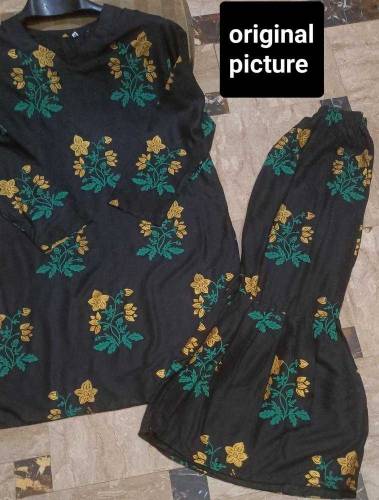 2 Pcs Women's Linen Printed Suit Free Home Delivery 