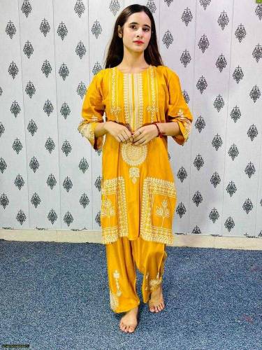 •  Fabric: Arabic Lawn•  Pattern: Block Printed•  Neck Type: Round Nec