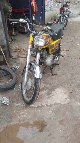honda 2004 model